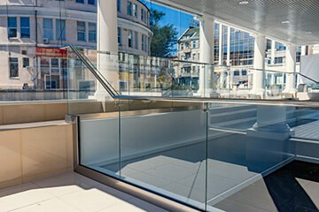 Ограждение атриума (ТЦ Греческий)